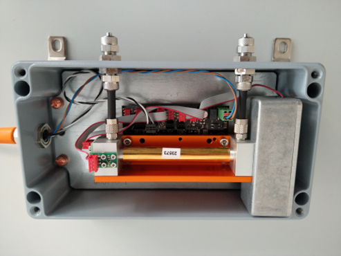 WI.TEC Sensorik Integration eines INFRA.sens mit einer 100mm Analysenküvette